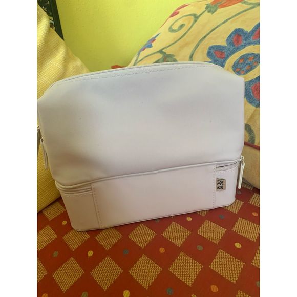 NWT BEIS The Cosmetic Organizer - Recycled Collection in BEIGE - Picture 6 of 8